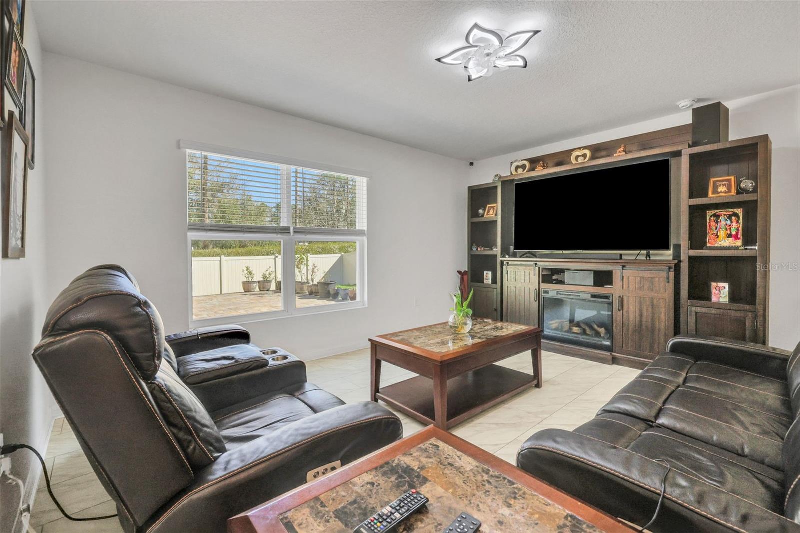 Image 31 of 74 For 8640 49th Circle