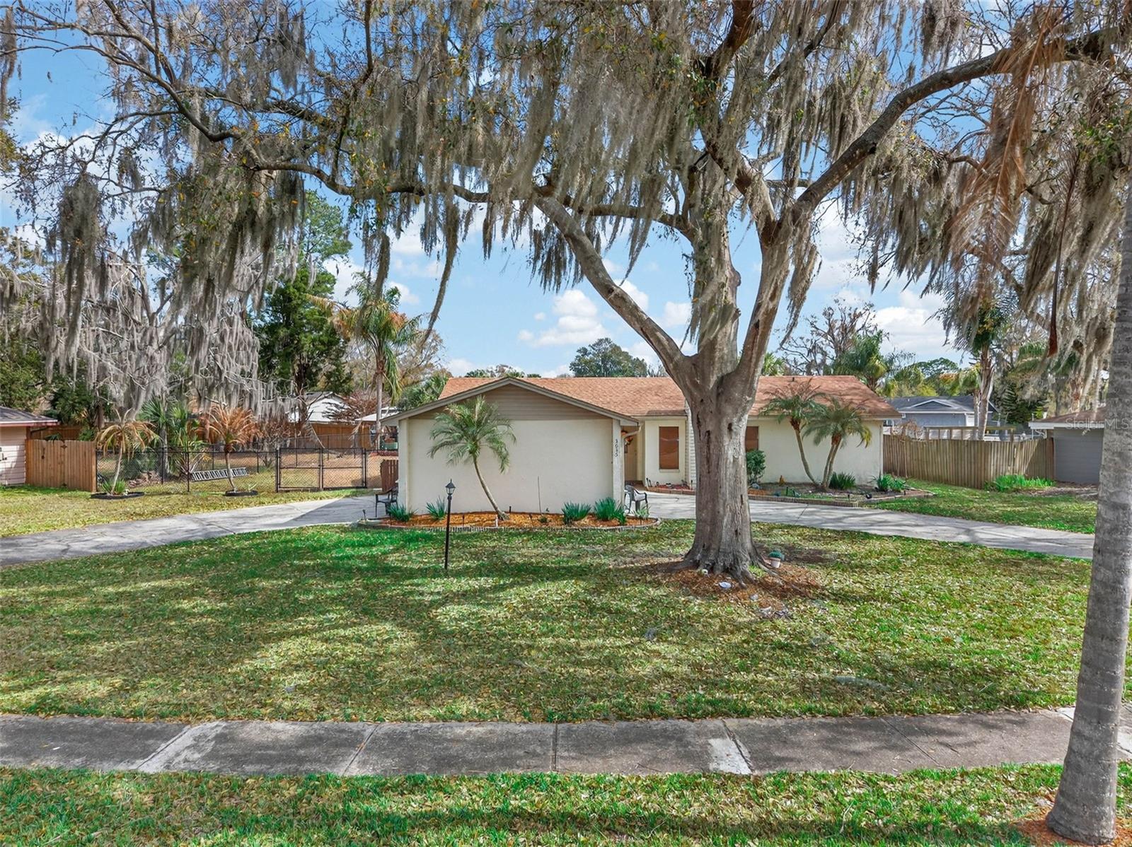 Details for 3055 Cross Fox Drive, MULBERRY, FL 33860