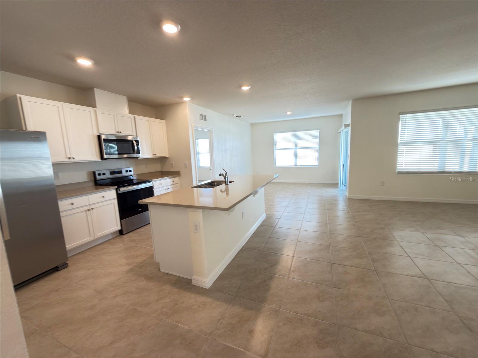 Image 10 of 20 For 307 Taylor Groves Street