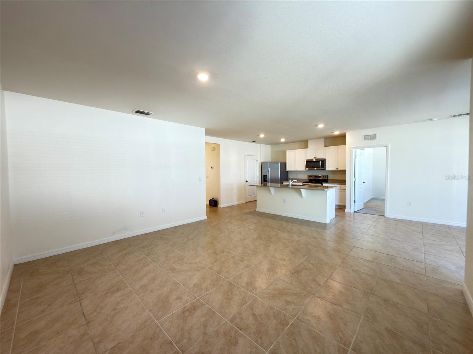 Image 13 of 20 For 307 Taylor Groves Street