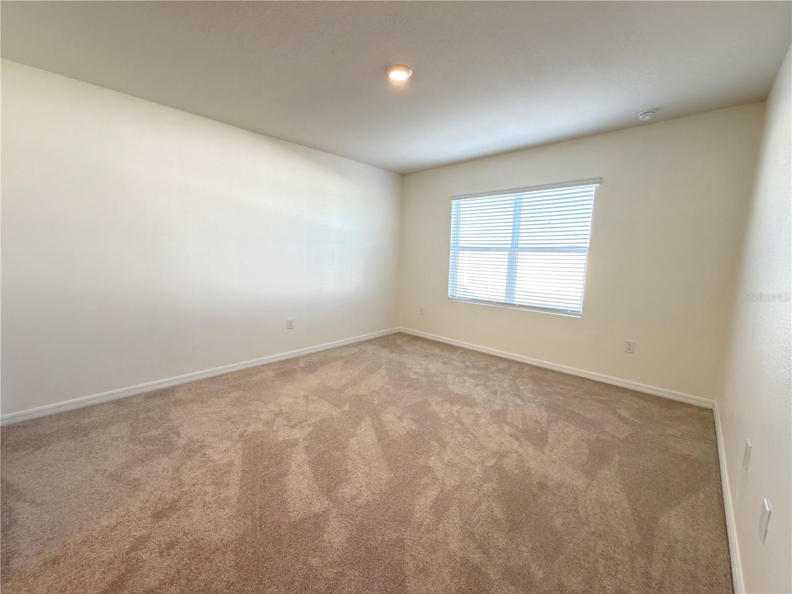 Image 16 of 20 For 307 Taylor Groves Street