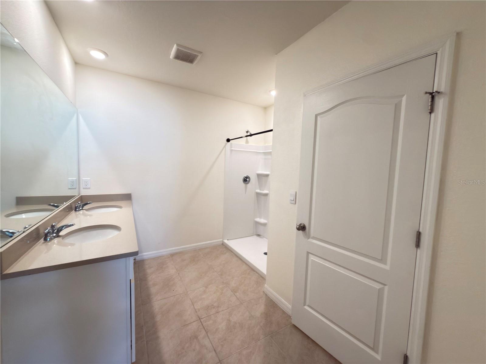 Image 17 of 20 For 307 Taylor Groves Street