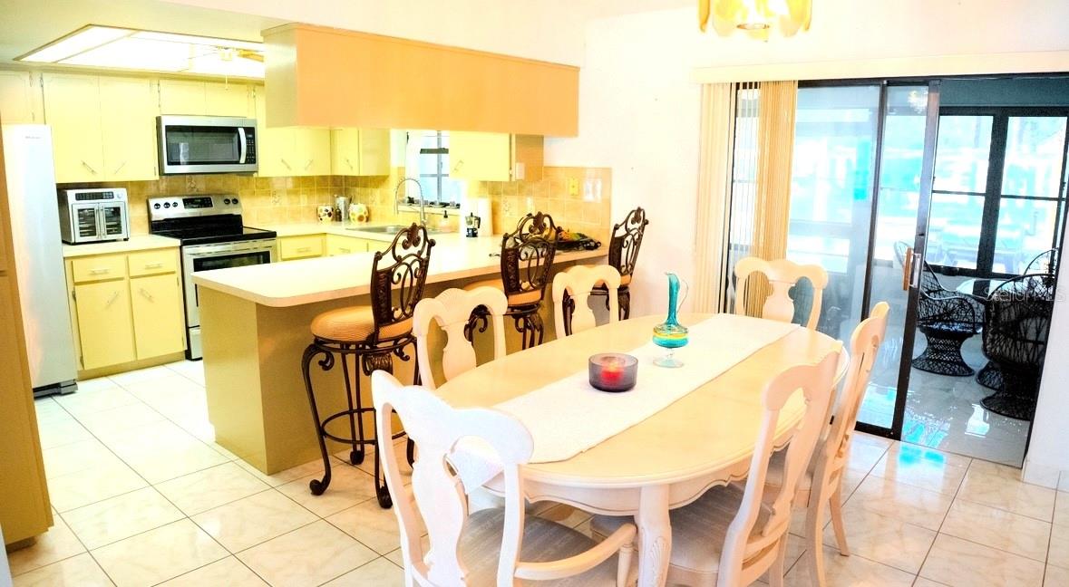 Image 23 of 78 For 4150 Apopka Avenue