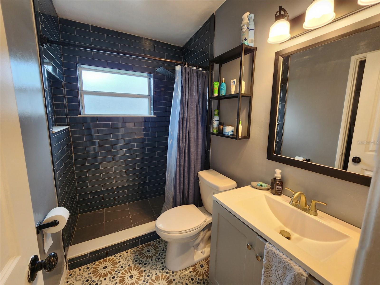 Image 17 of 28 For 3006 Concord Street