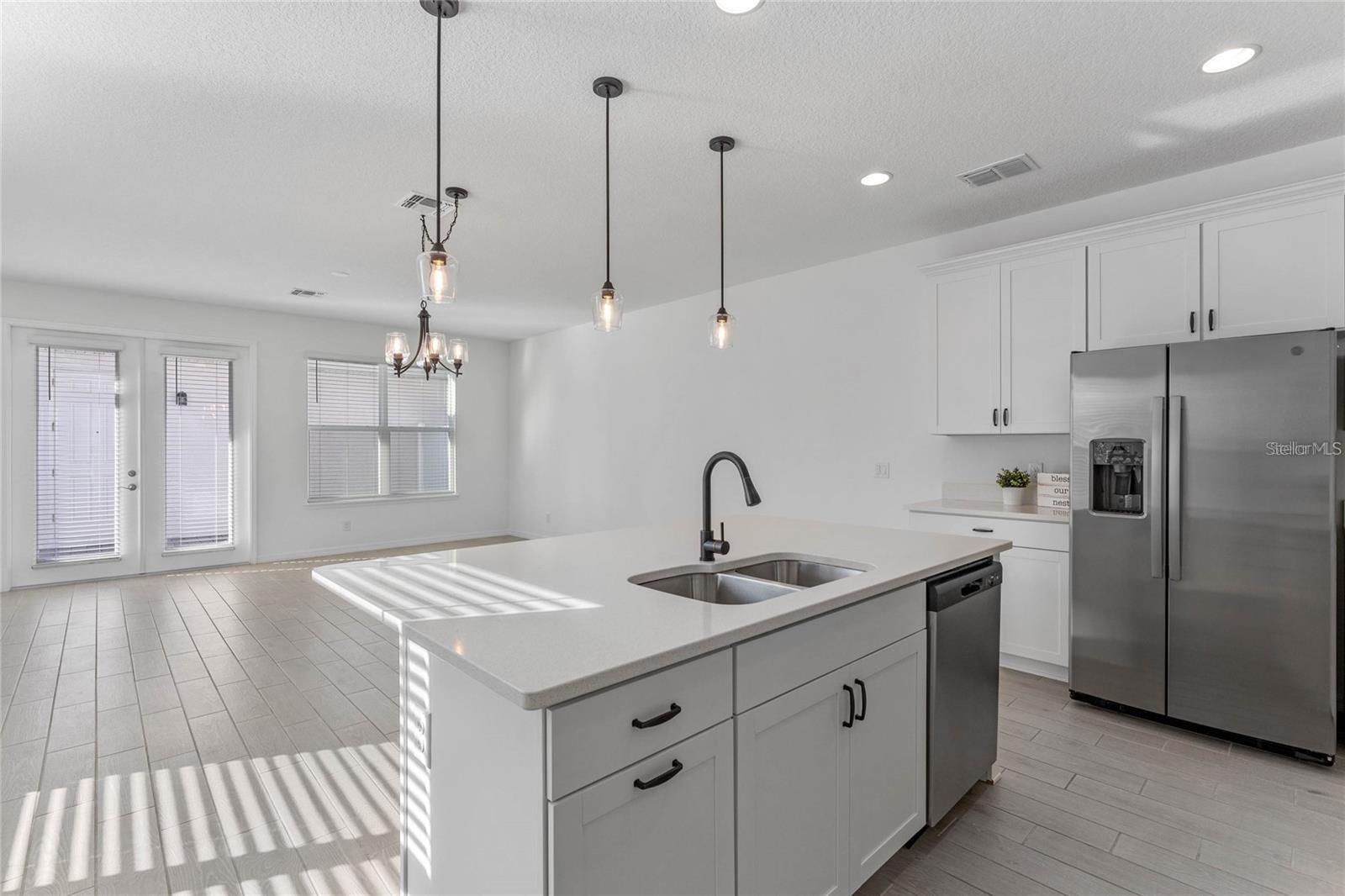 Image 14 of 48 For 15605 Jungle Alley