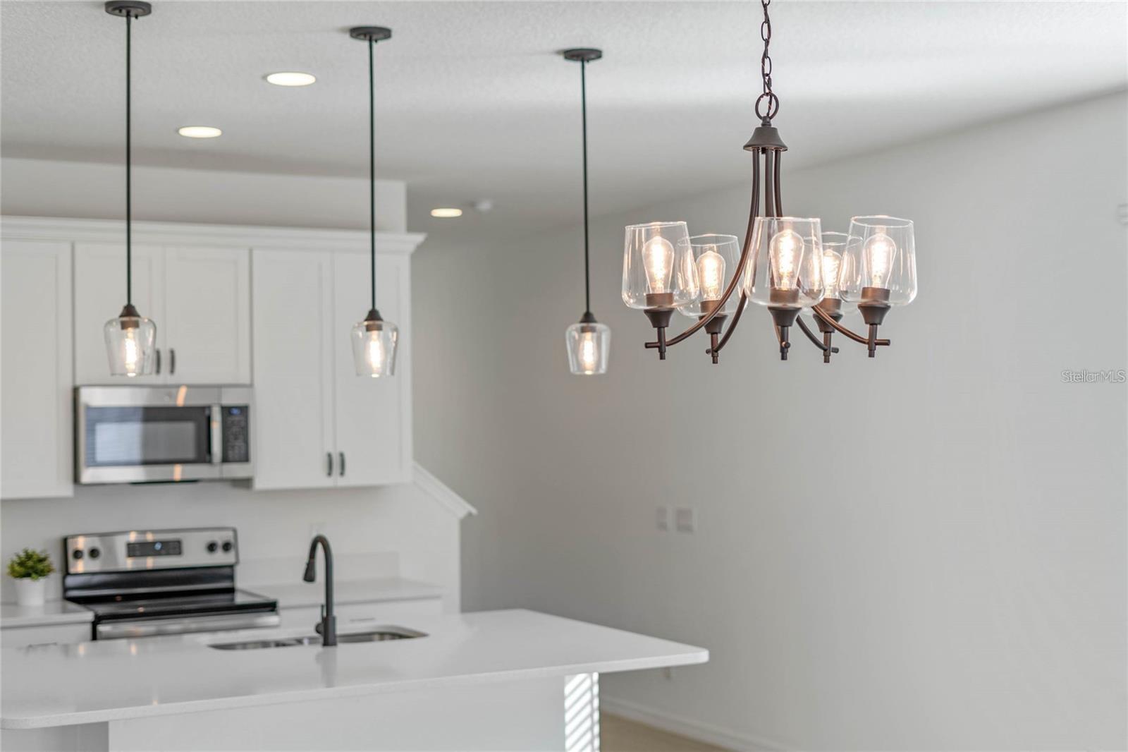 Image 19 of 48 For 15605 Jungle Alley