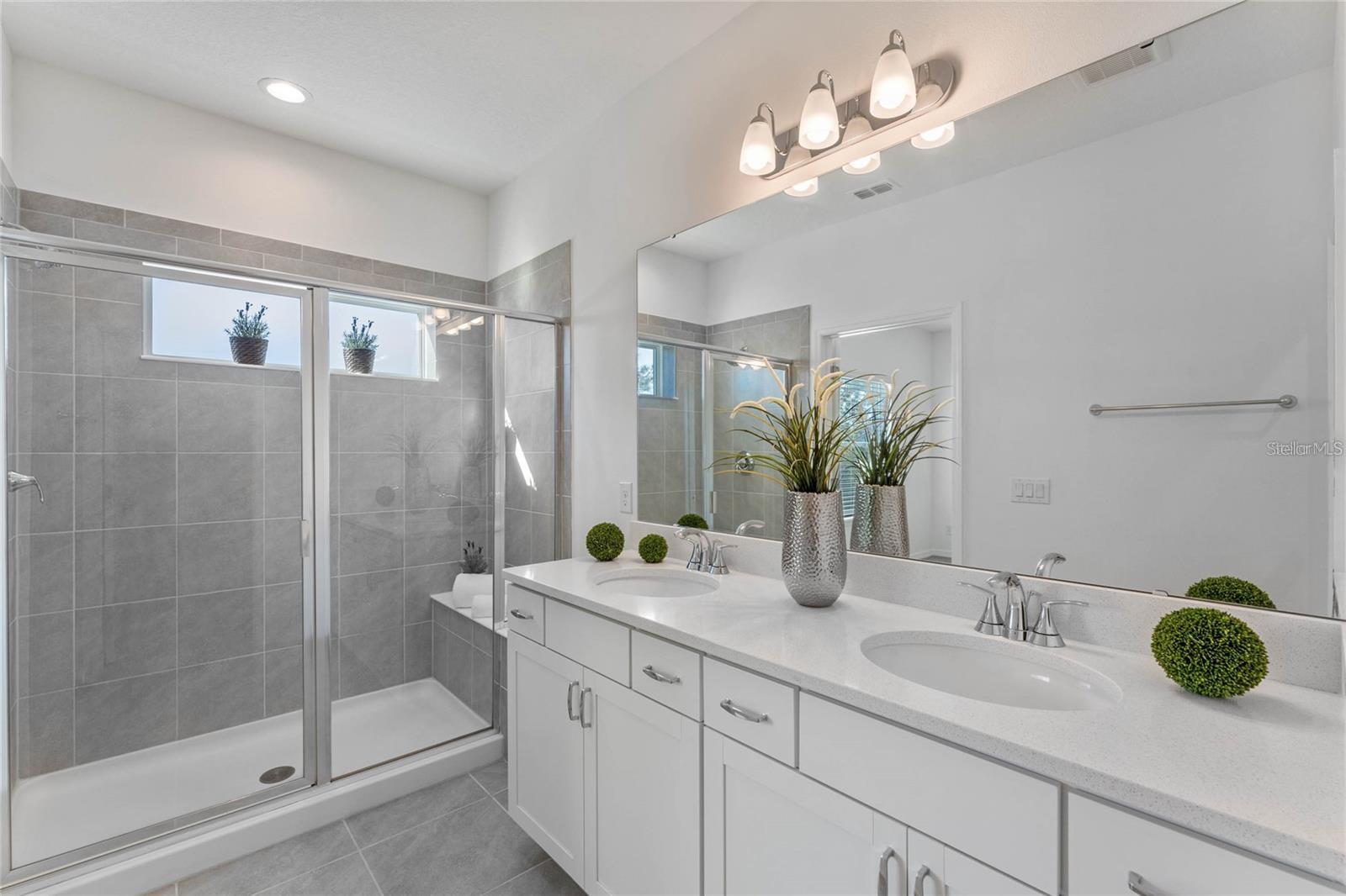 Image 26 of 48 For 15605 Jungle Alley