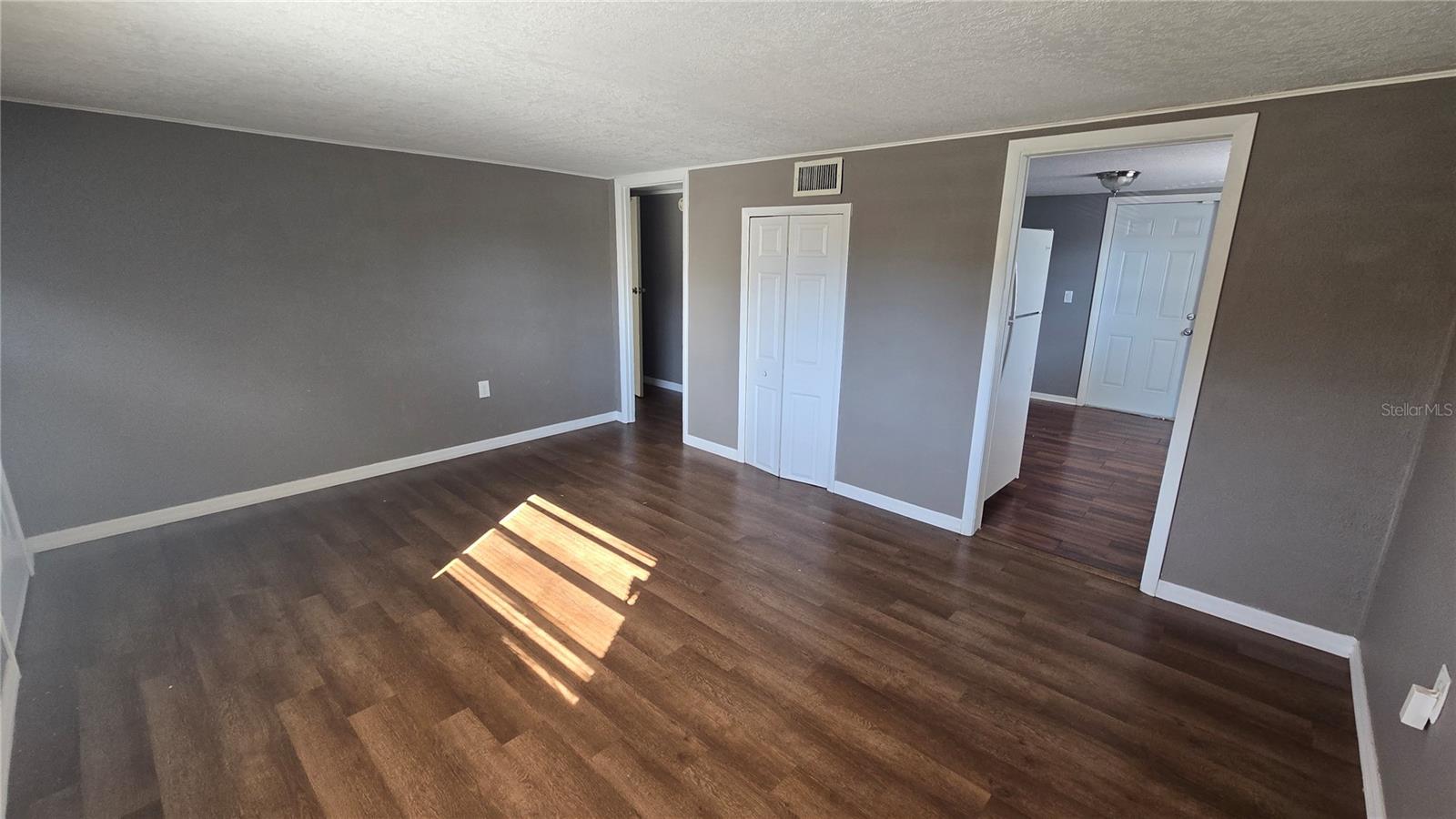 Image 4 of 12 For 1803 Summerlin Avenue