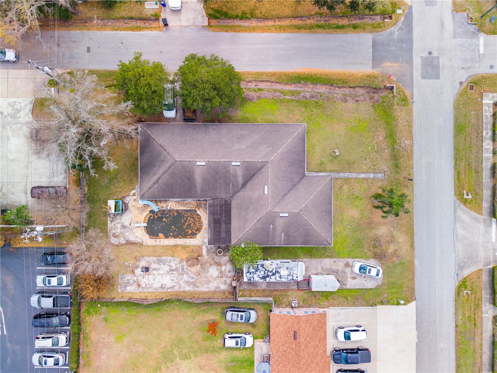 Image 7 of 18 For 1321 Louisiana Avenue