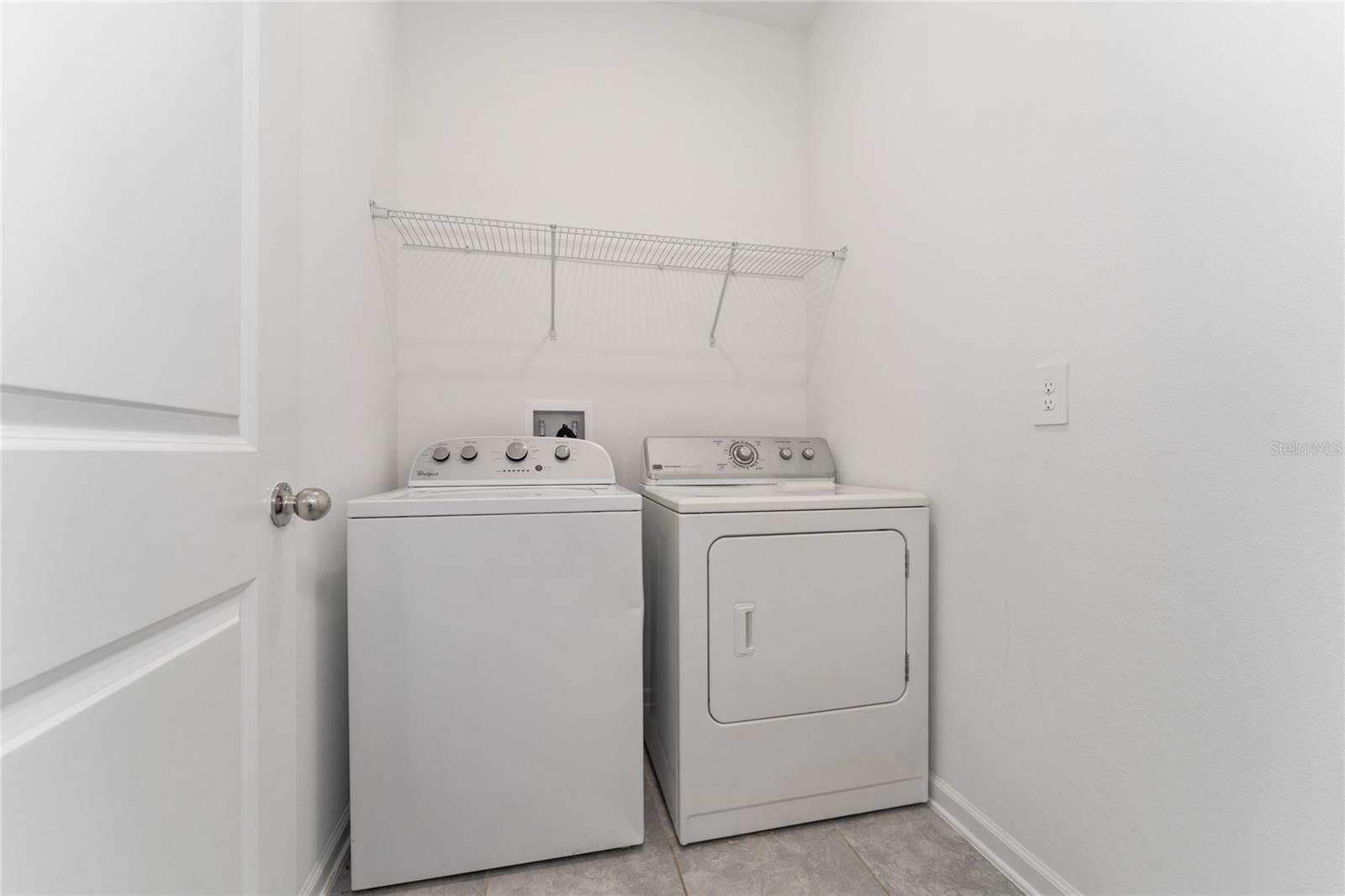 Image 15 of 28 For 566 Hatteras Road