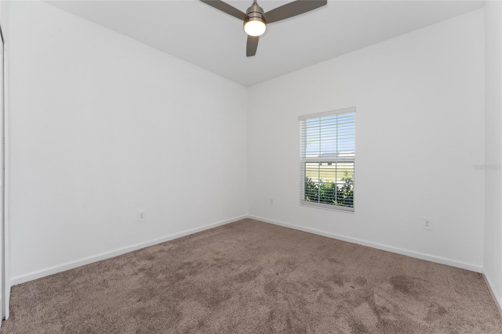 Image 18 of 28 For 566 Hatteras Road