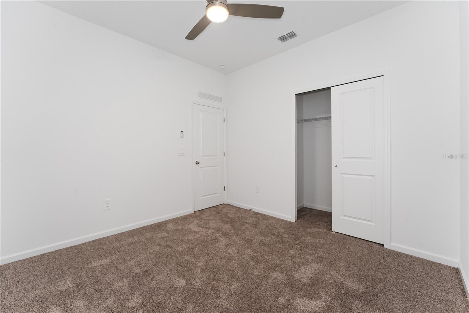 Image 22 of 28 For 566 Hatteras Road