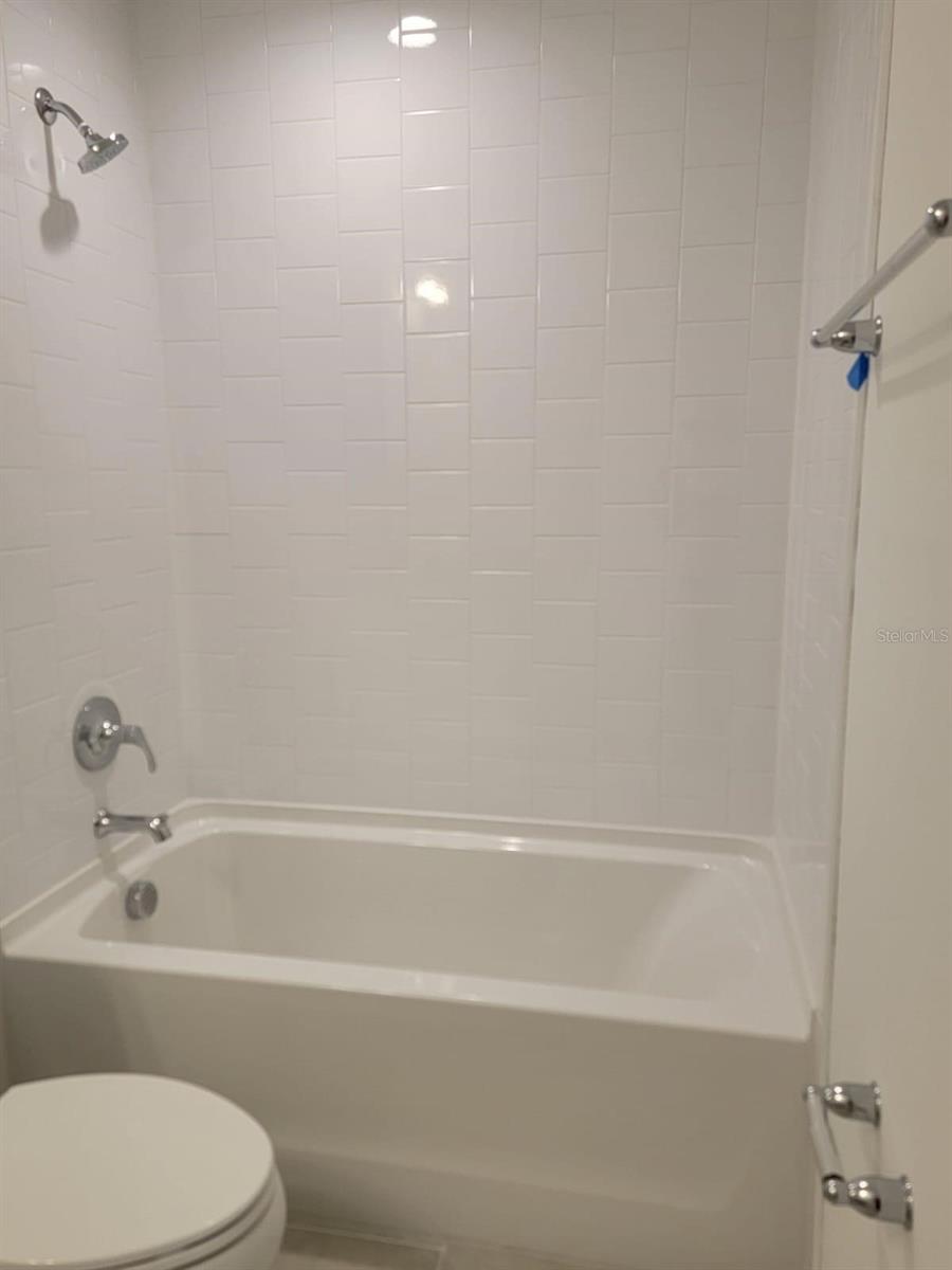 Image 28 of 42 For 12887 Westhaven Oak Drive