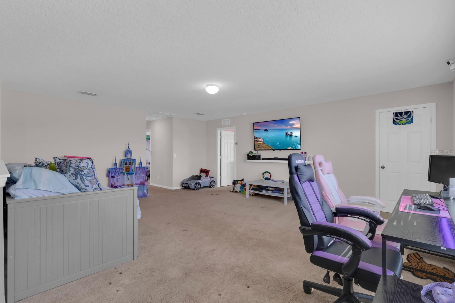 Image 26 of 62 For 2172 Bur Oak Boulevard