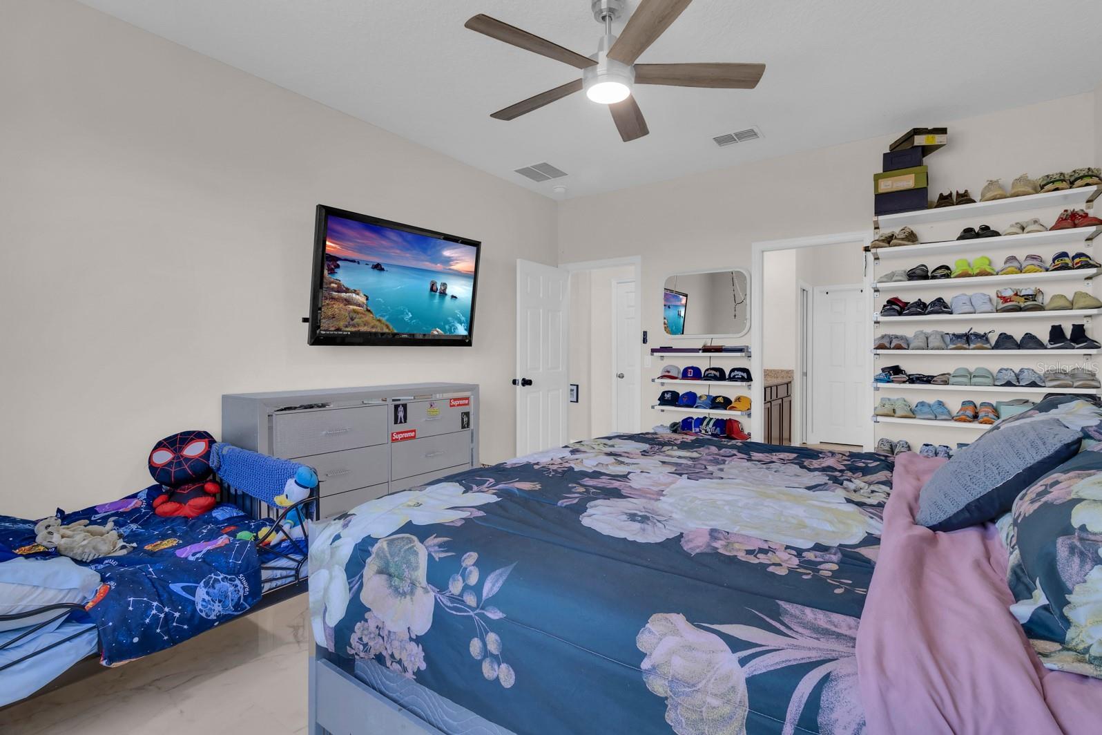 Image 29 of 62 For 2172 Bur Oak Boulevard