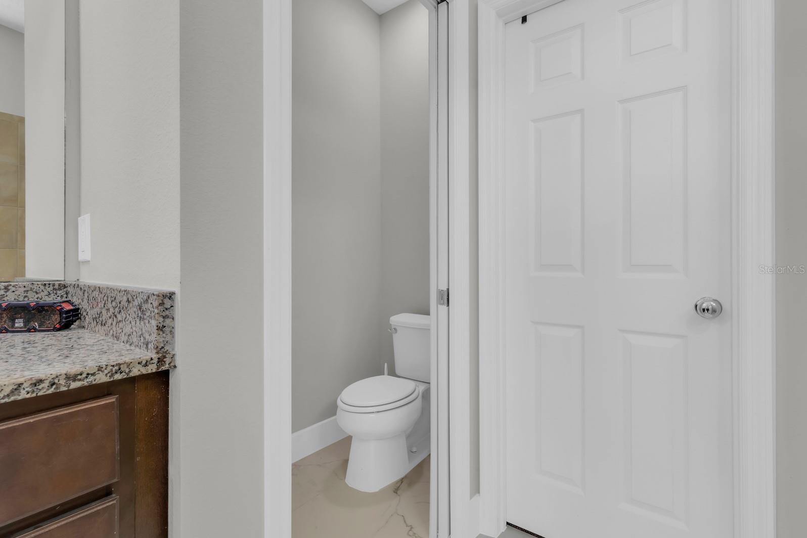 Image 33 of 62 For 2172 Bur Oak Boulevard