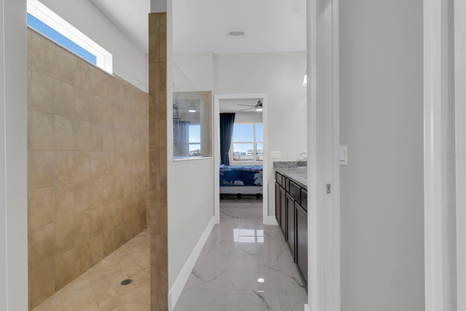 Image 34 of 62 For 2172 Bur Oak Boulevard