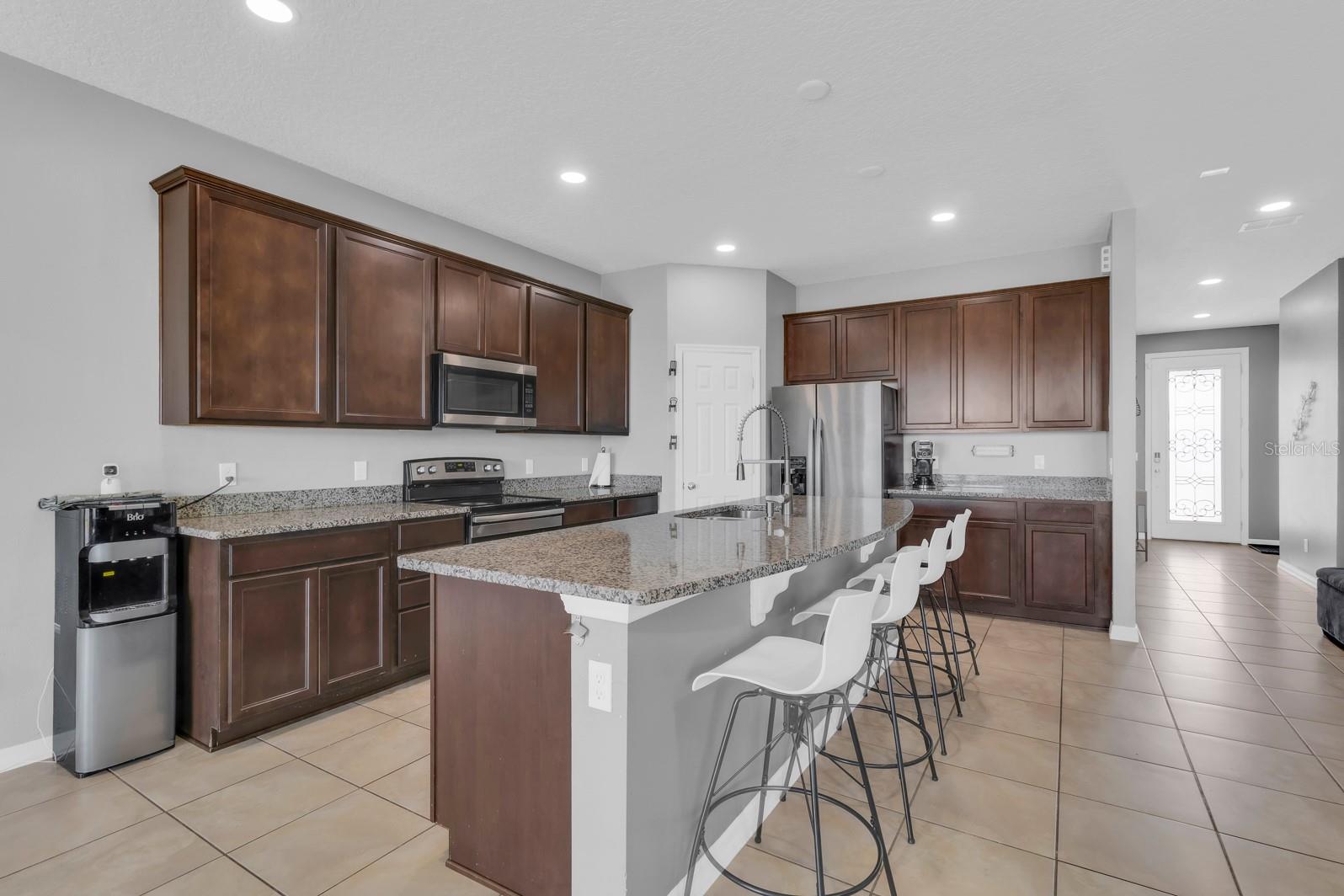 Image 4 of 62 For 2172 Bur Oak Boulevard