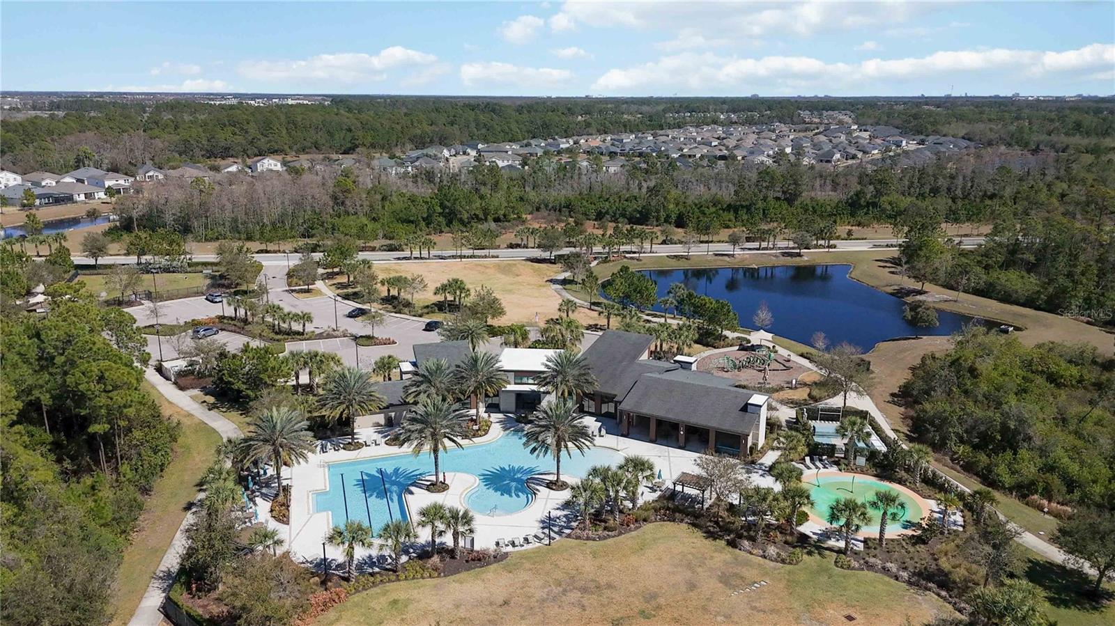 Image 3 of 28 For 17241 Goldcrest Loop