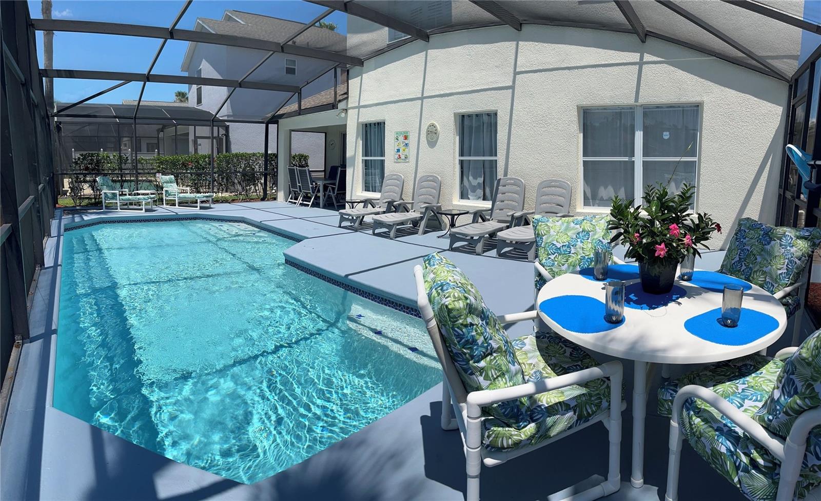 Image 29 of 45 For 936 Lake Berkley Drive