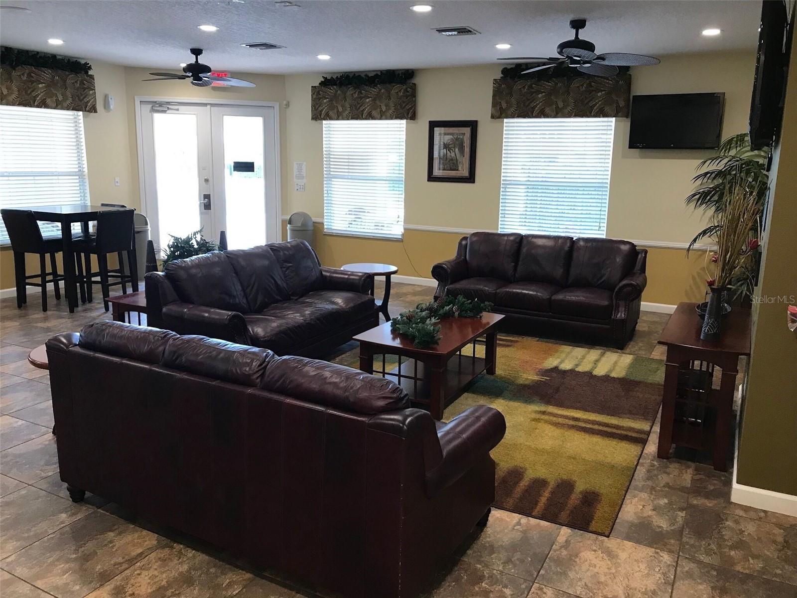 Image 42 of 45 For 936 Lake Berkley Drive