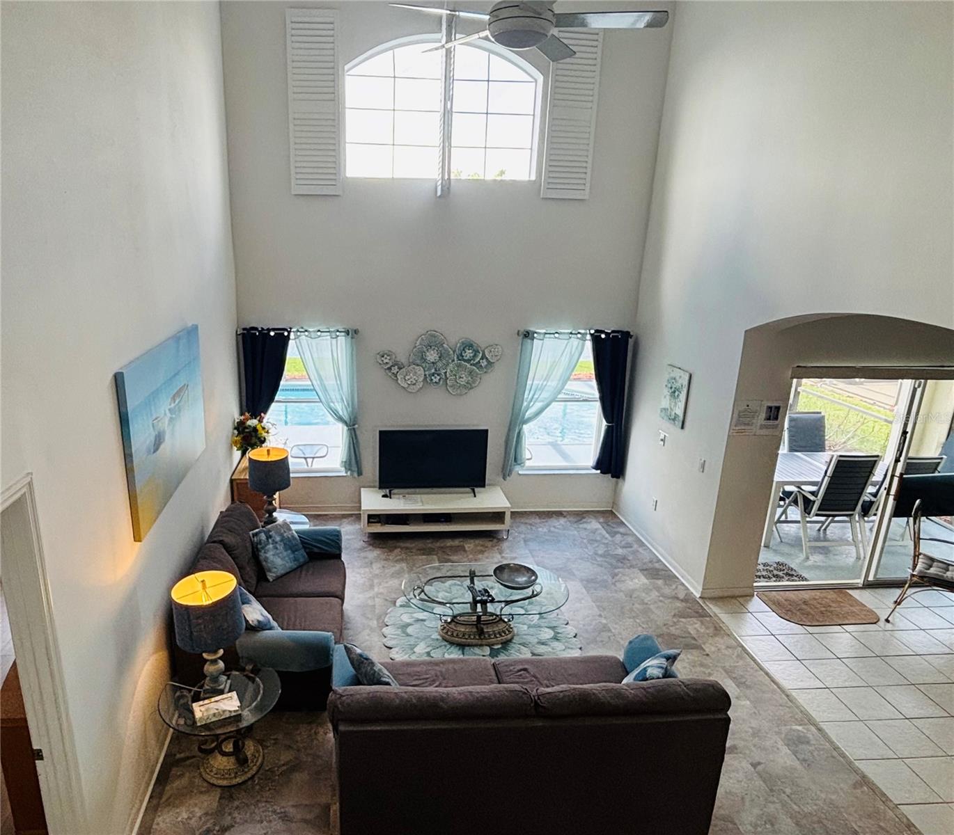 Image 6 of 45 For 936 Lake Berkley Drive