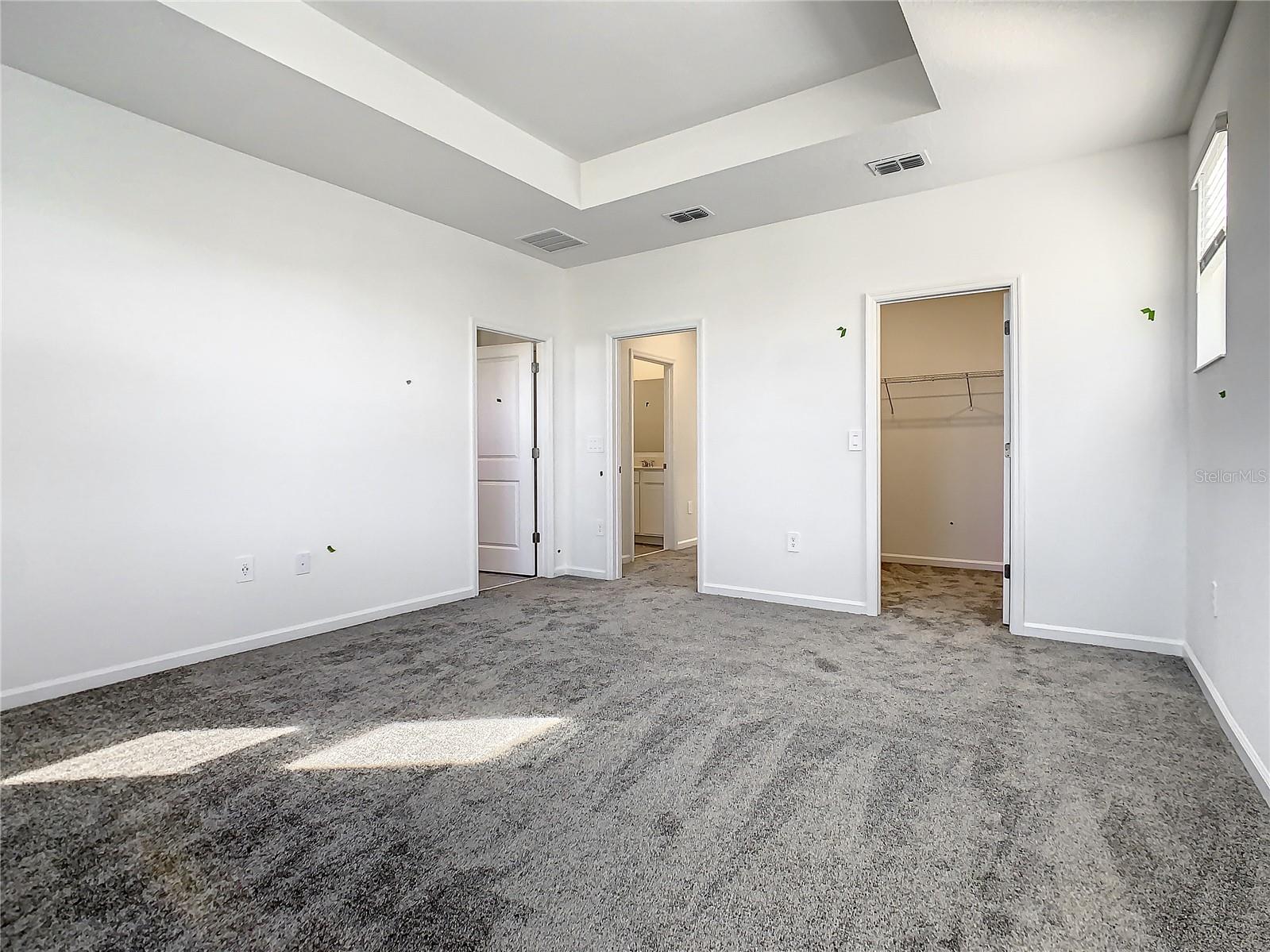 Image 18 of 35 For 409 Bogey Drive