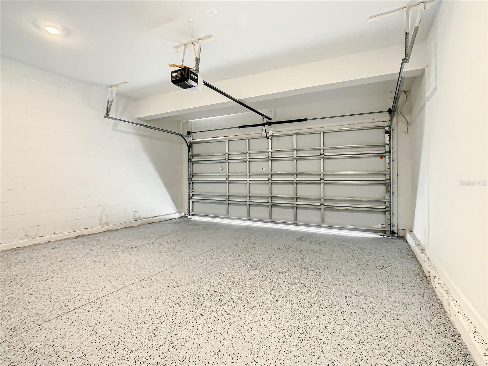 Image 33 of 35 For 409 Bogey Drive