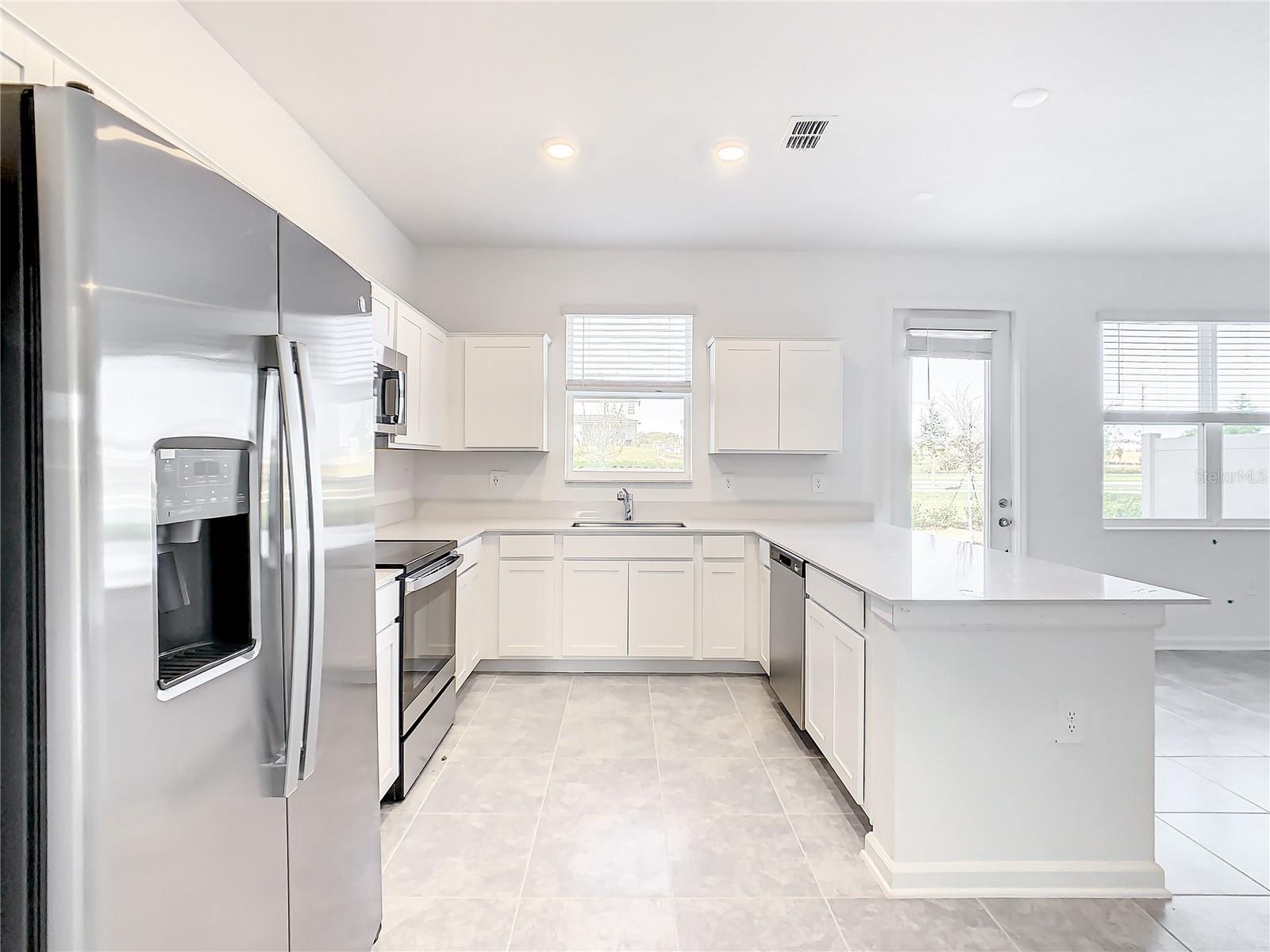 Image 5 of 35 For 409 Bogey Drive