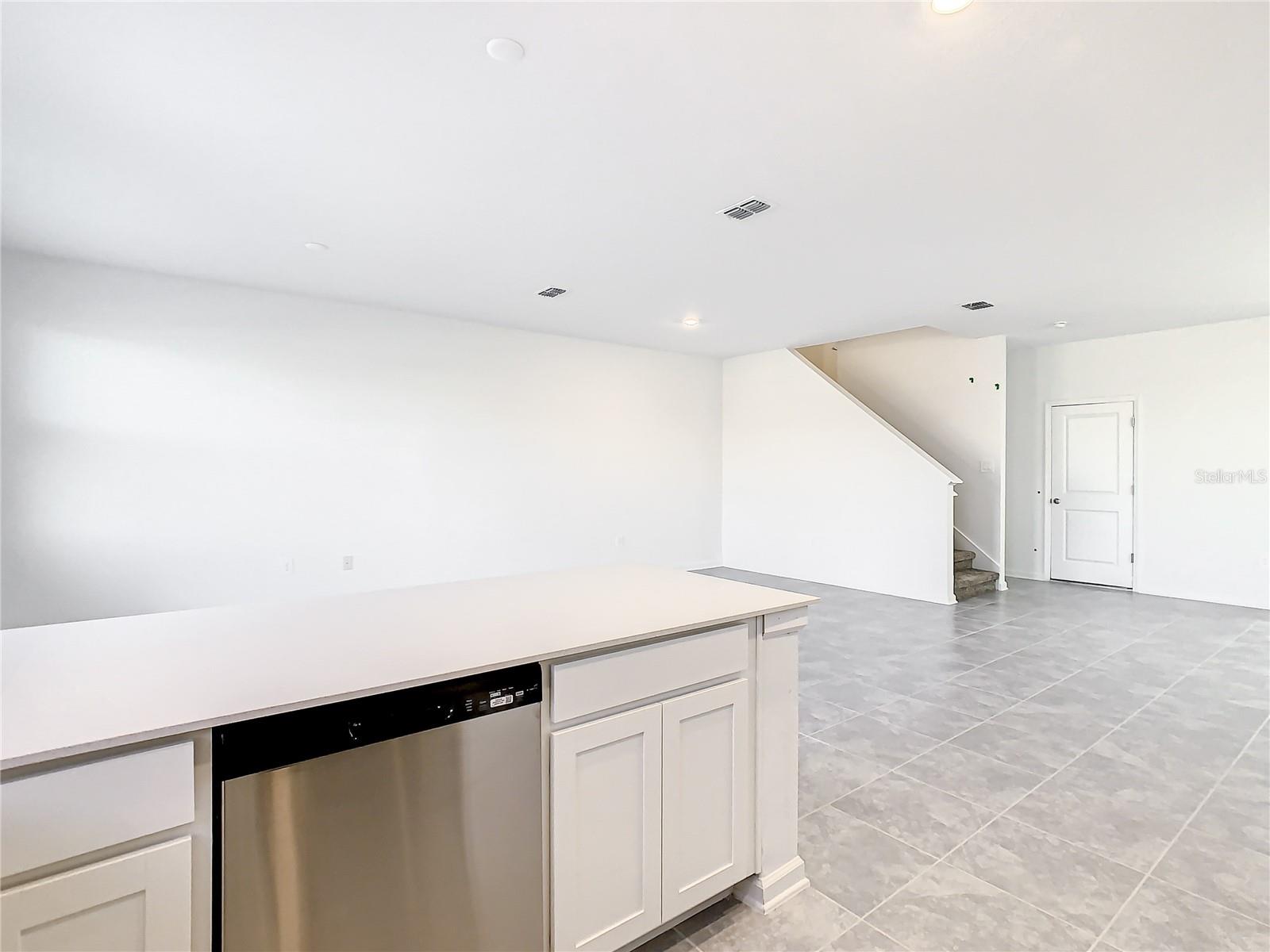 Image 9 of 35 For 409 Bogey Drive