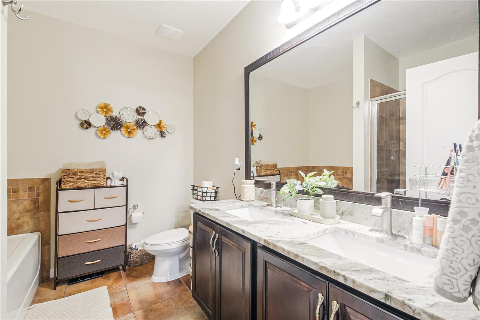 Image 15 of 39 For 2920 Moonstone Bend