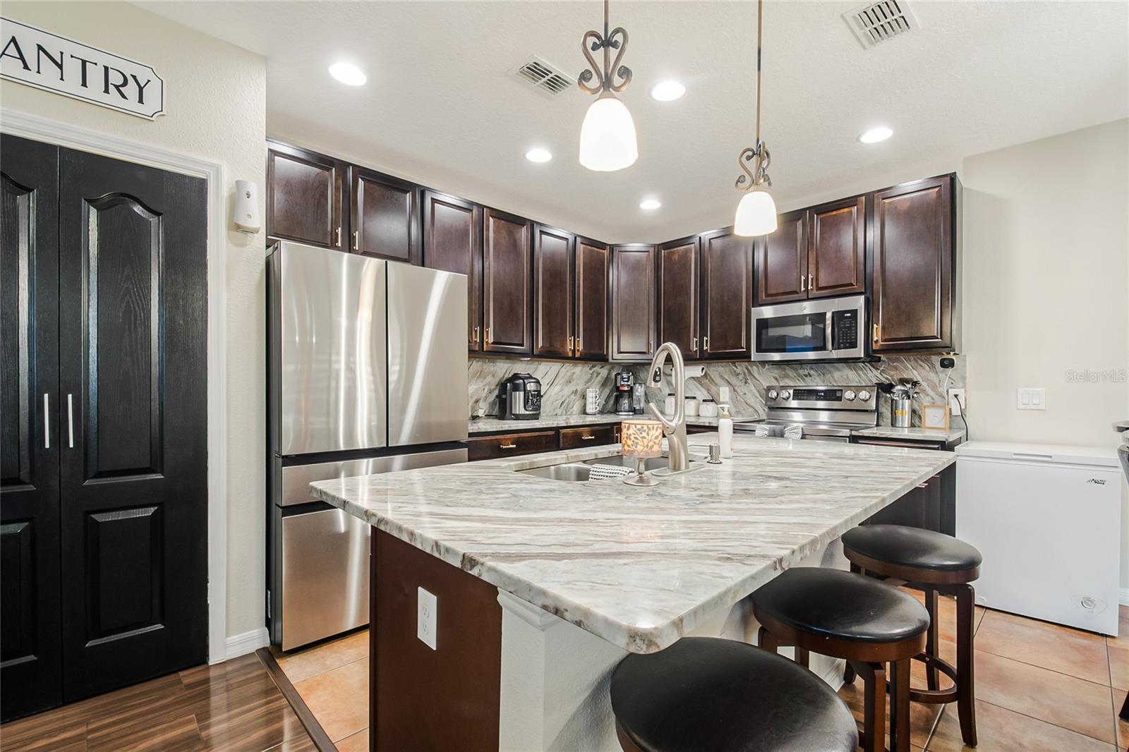 Image 25 of 39 For 2920 Moonstone Bend