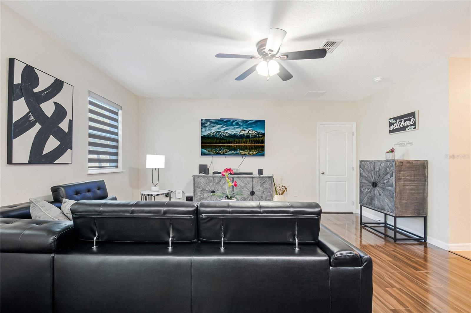 Image 28 of 39 For 2920 Moonstone Bend