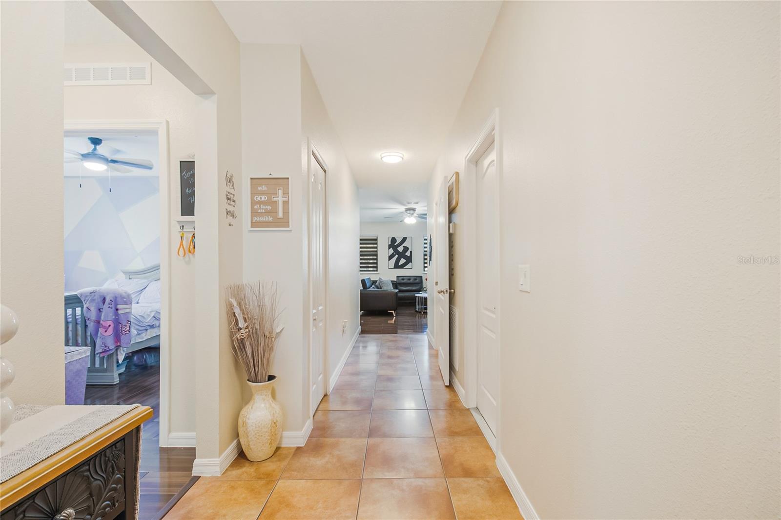 Image 4 of 39 For 2920 Moonstone Bend