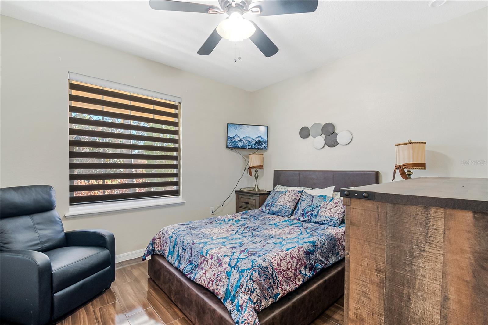 Image 7 of 39 For 2920 Moonstone Bend