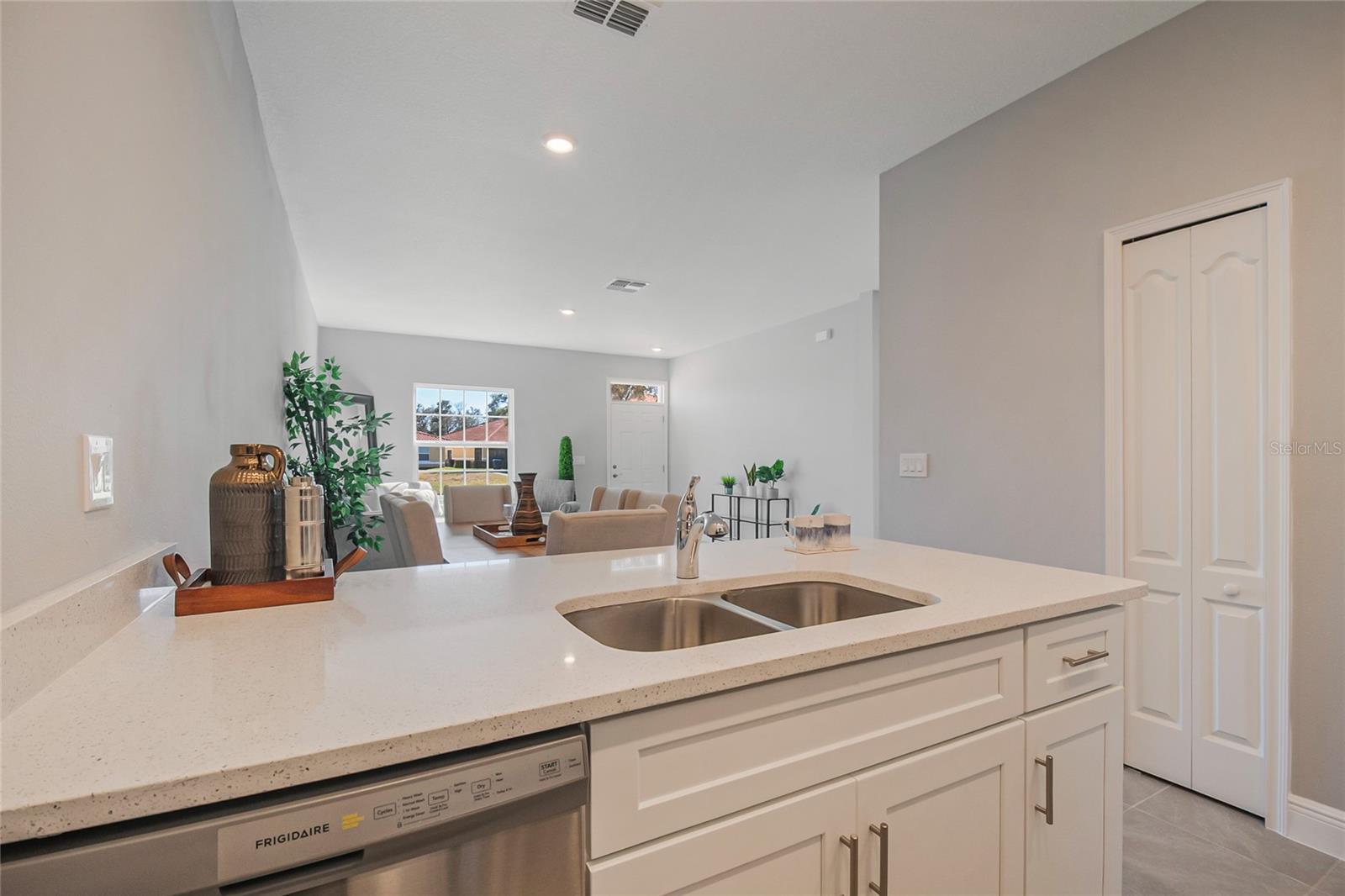 Image 13 of 28 For 1748 Coriander Drive