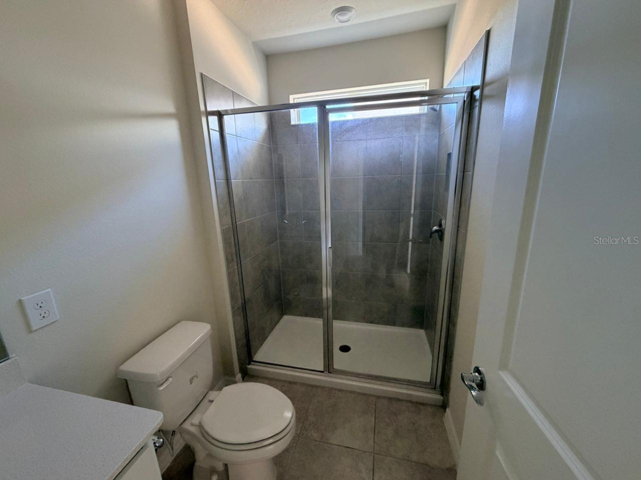 Image 14 of 16 For 3845 Blue Vale Drive