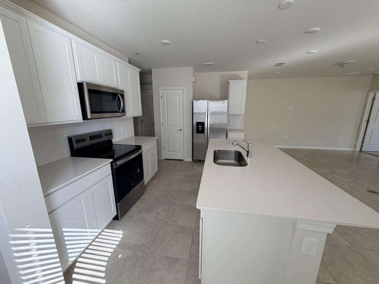 Image 7 of 16 For 3845 Blue Vale Drive