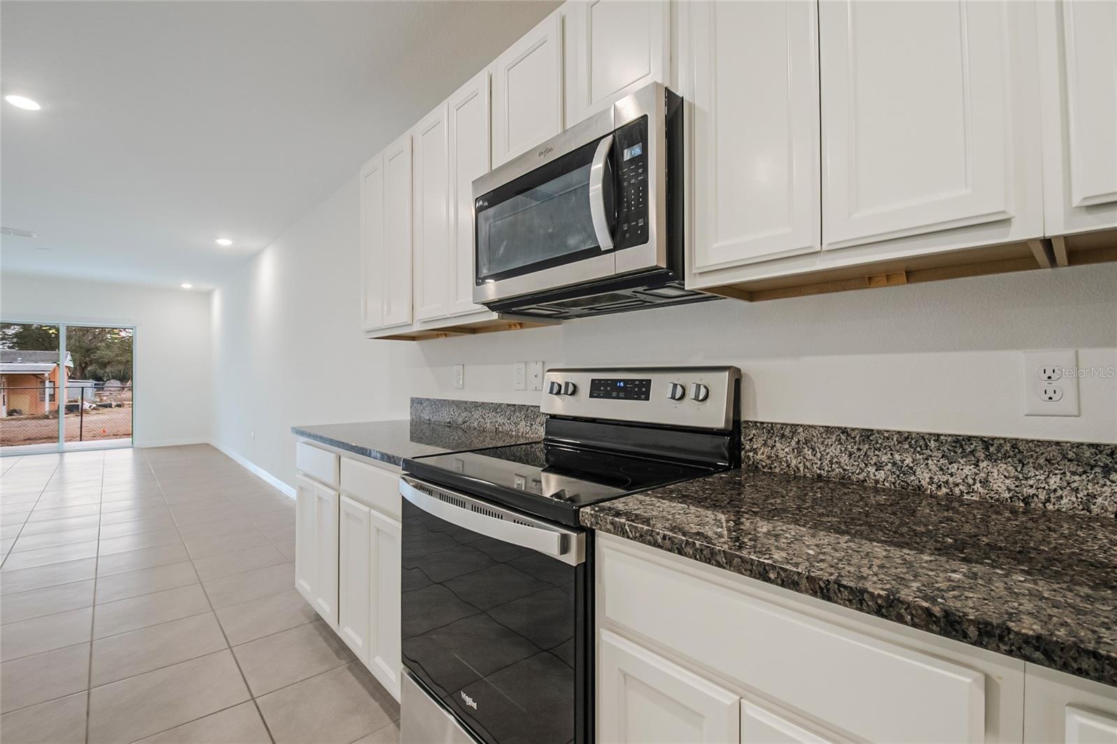 Image 17 of 52 For 2928 Sunridge Loop