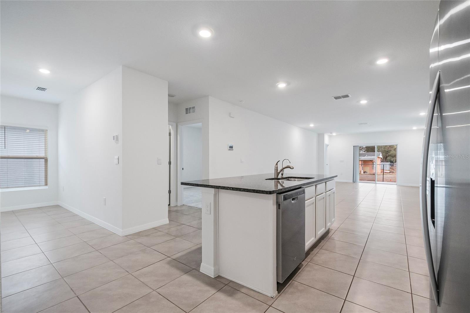 Image 19 of 52 For 2928 Sunridge Loop