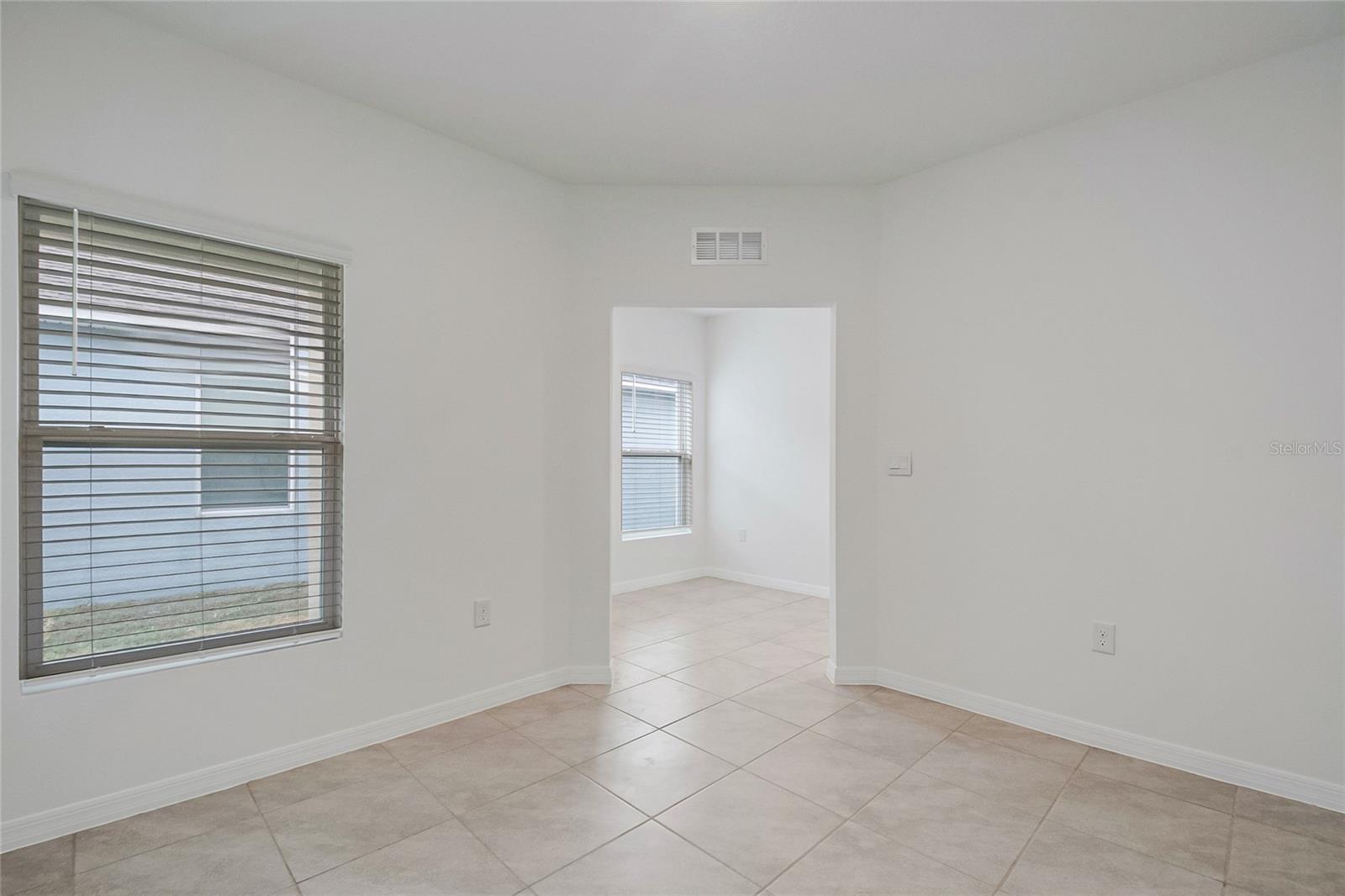 Image 26 of 52 For 2928 Sunridge Loop