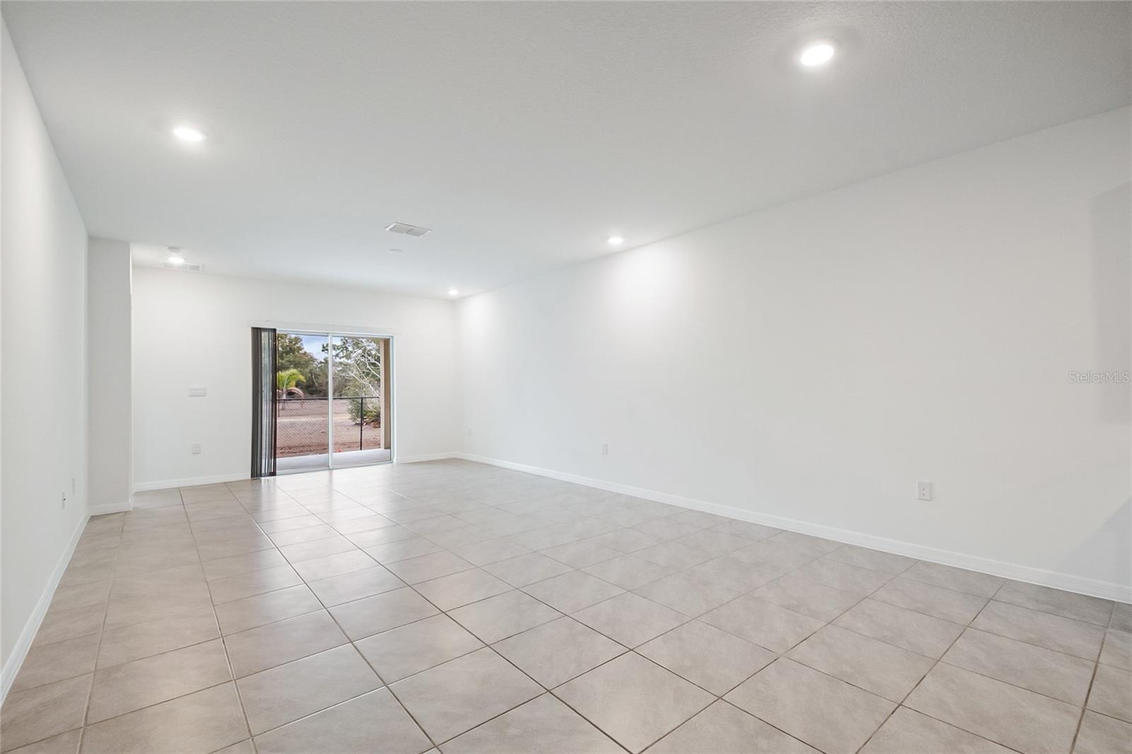 Image 32 of 52 For 2928 Sunridge Loop