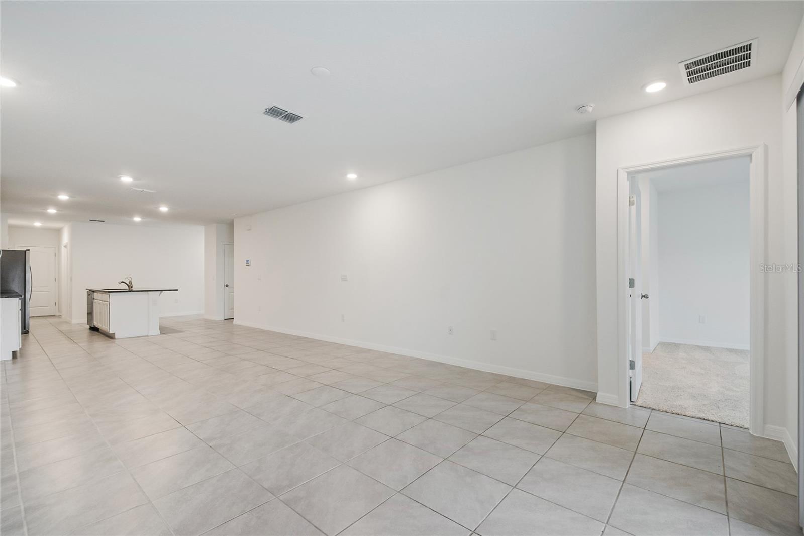 Image 33 of 52 For 2928 Sunridge Loop