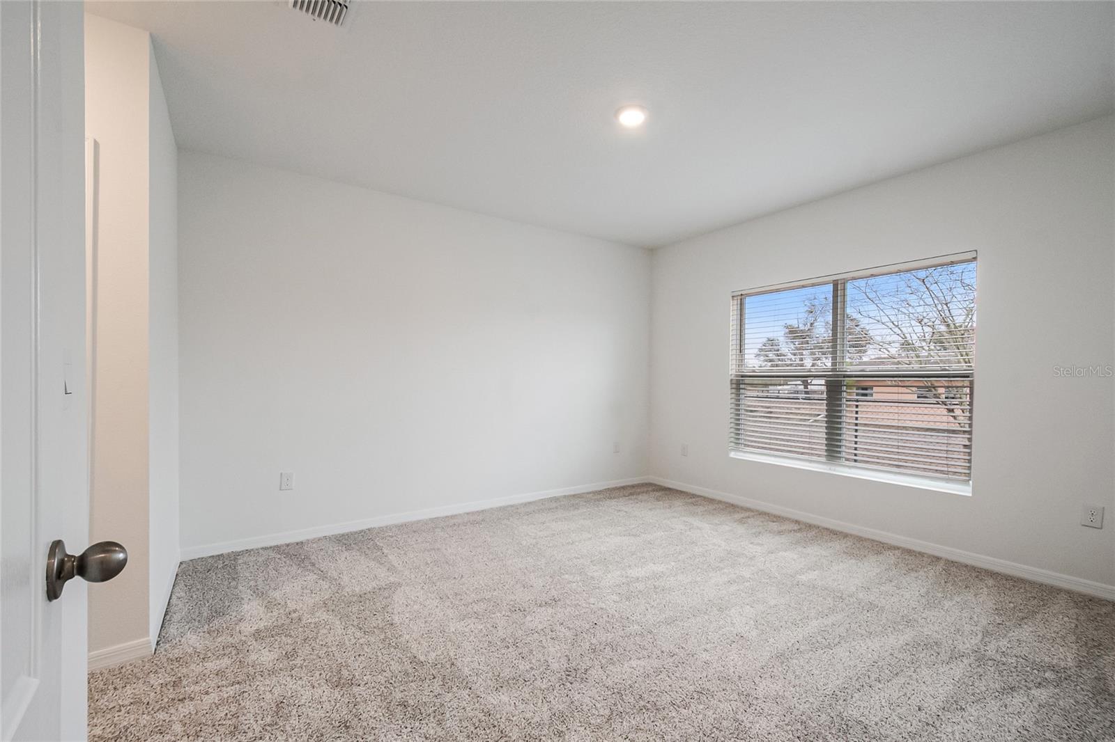 Image 34 of 52 For 2928 Sunridge Loop