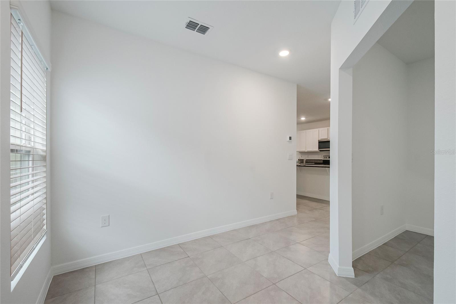 Image 9 of 52 For 2928 Sunridge Loop