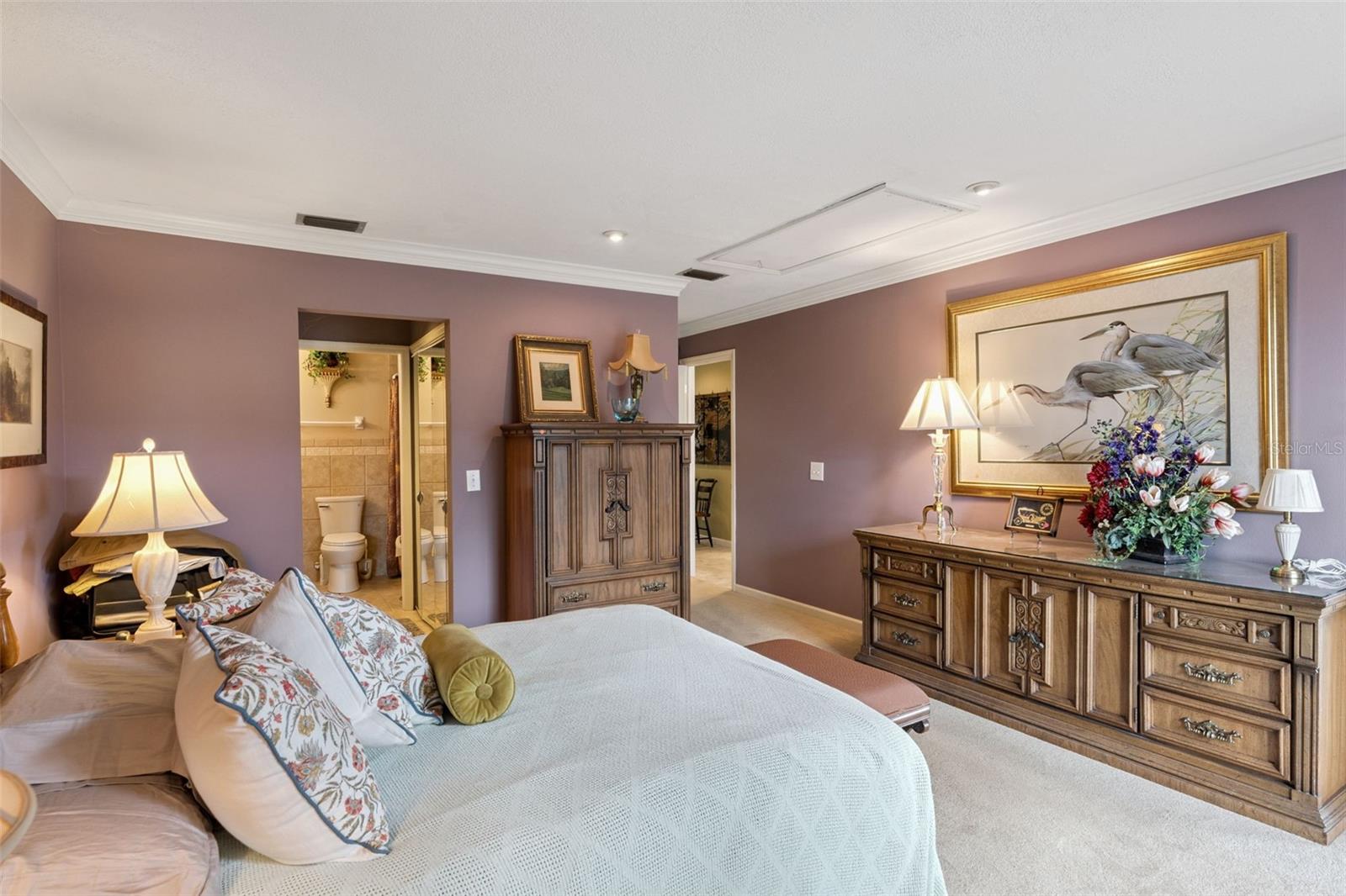 Image 17 of 37 For 690 Lake Villas Drive