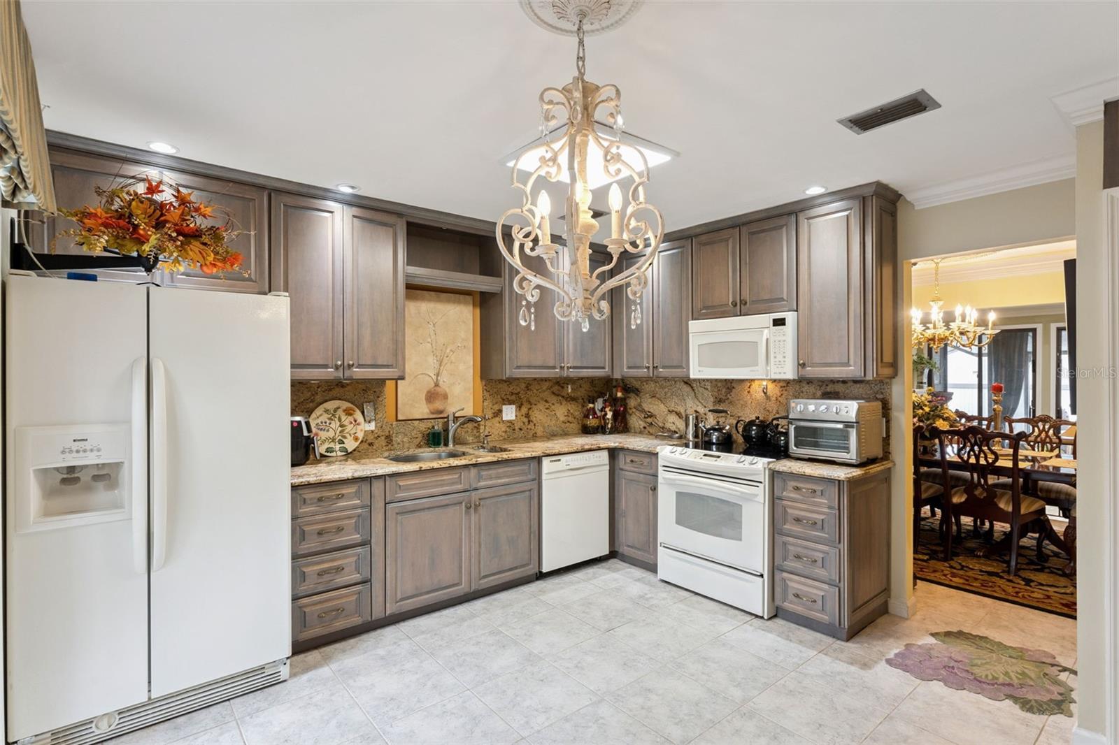 Image 2 of 37 For 690 Lake Villas Drive