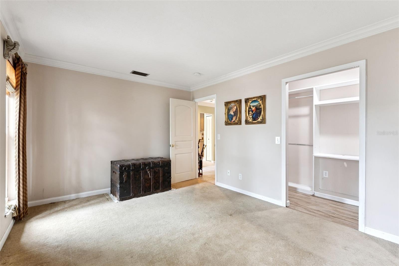 Image 25 of 37 For 690 Lake Villas Drive