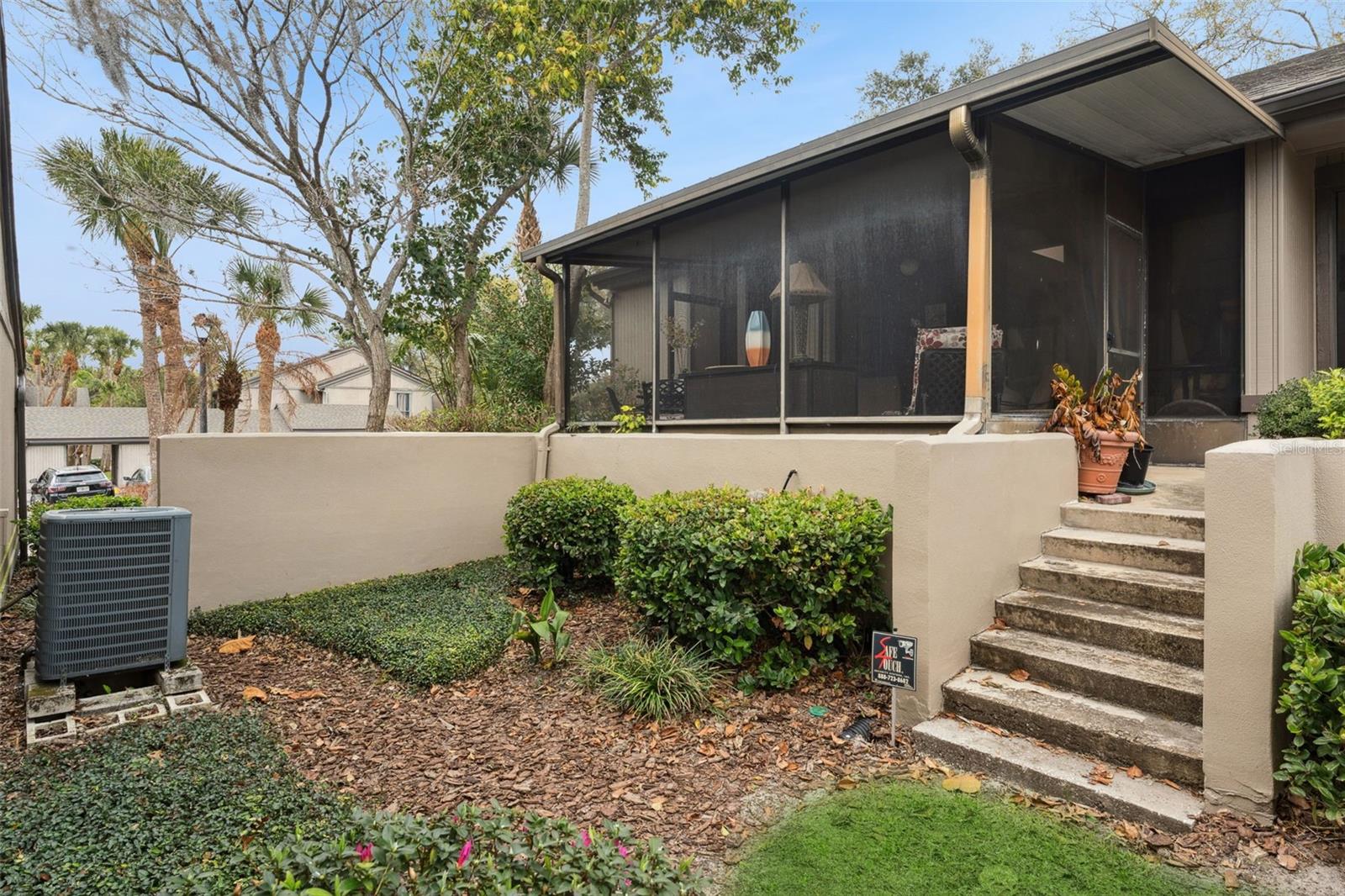 Image 33 of 37 For 690 Lake Villas Drive