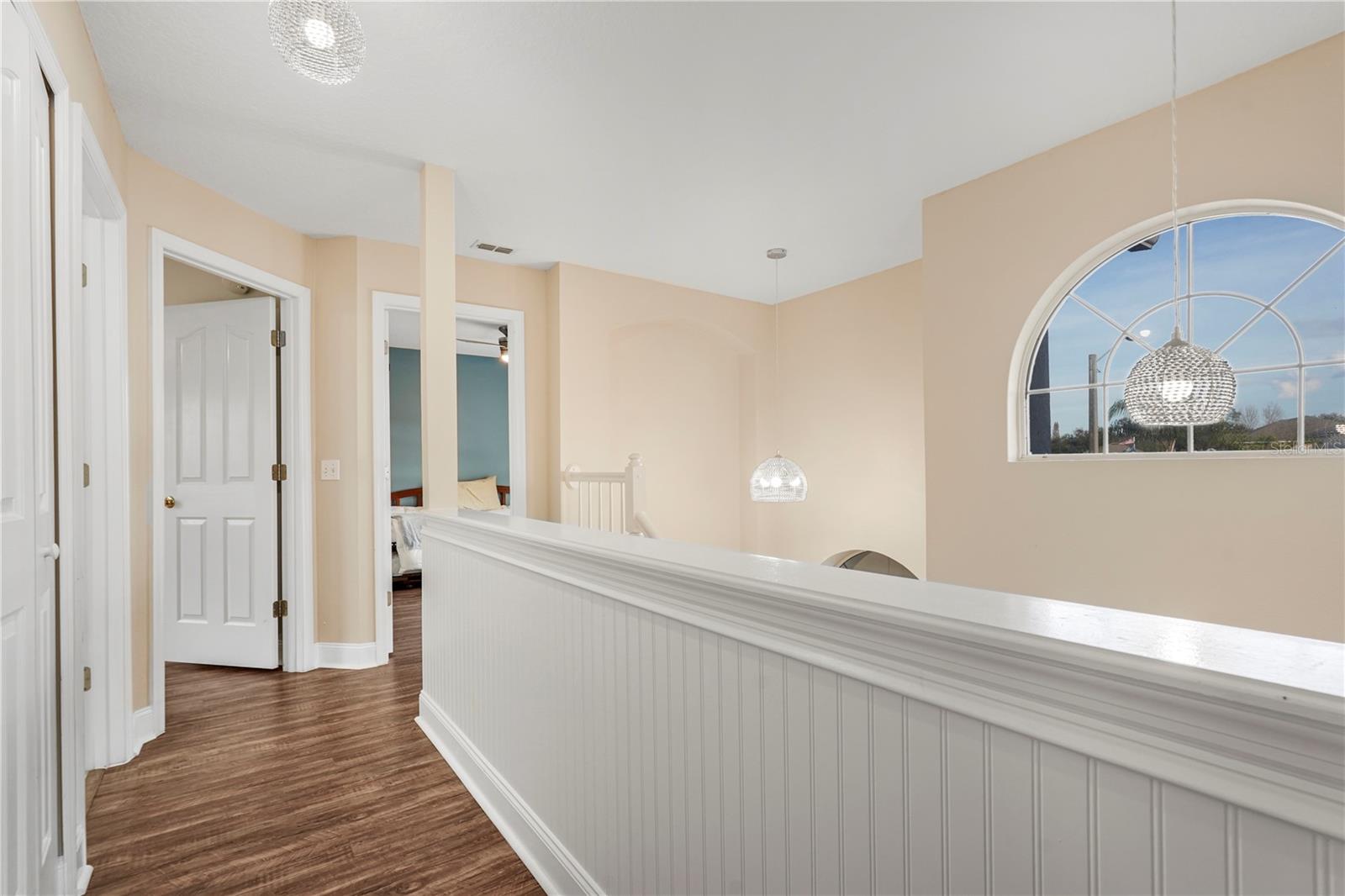 Image 16 of 42 For 1095 Horizon View Boulevard